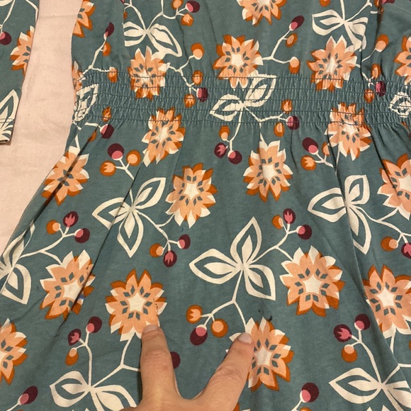 Green Tea Collection dress - Picture 2 of 3